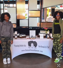 Load image into Gallery viewer, Fitted Table Cloth